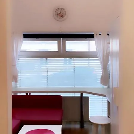 City Apartment アパート インスブルック